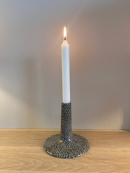 Ljusstake Prickig